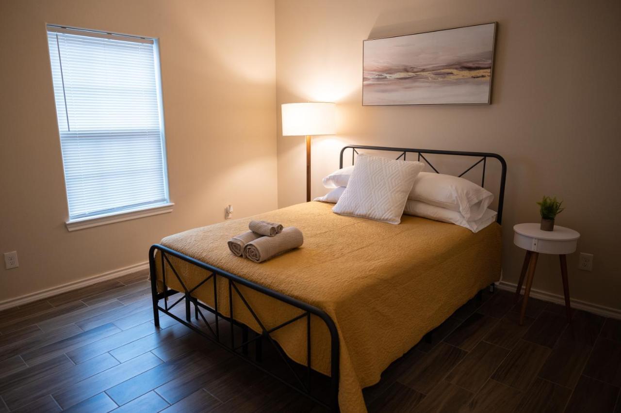 エディンバーグFabulous King Size Bed In A Gated Neighborhood!アパートメント エクステリア 写真
